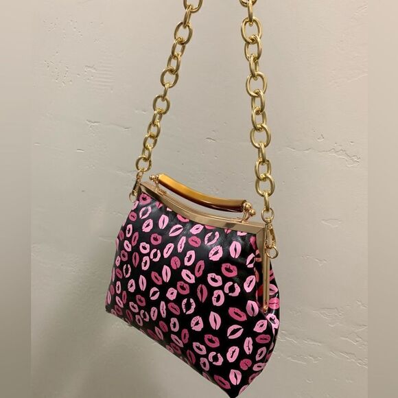 Handmade Genuine Leather Lips👄 Print, Double Kisslock Bag & Small Clutch Set - Picture 11 of 16